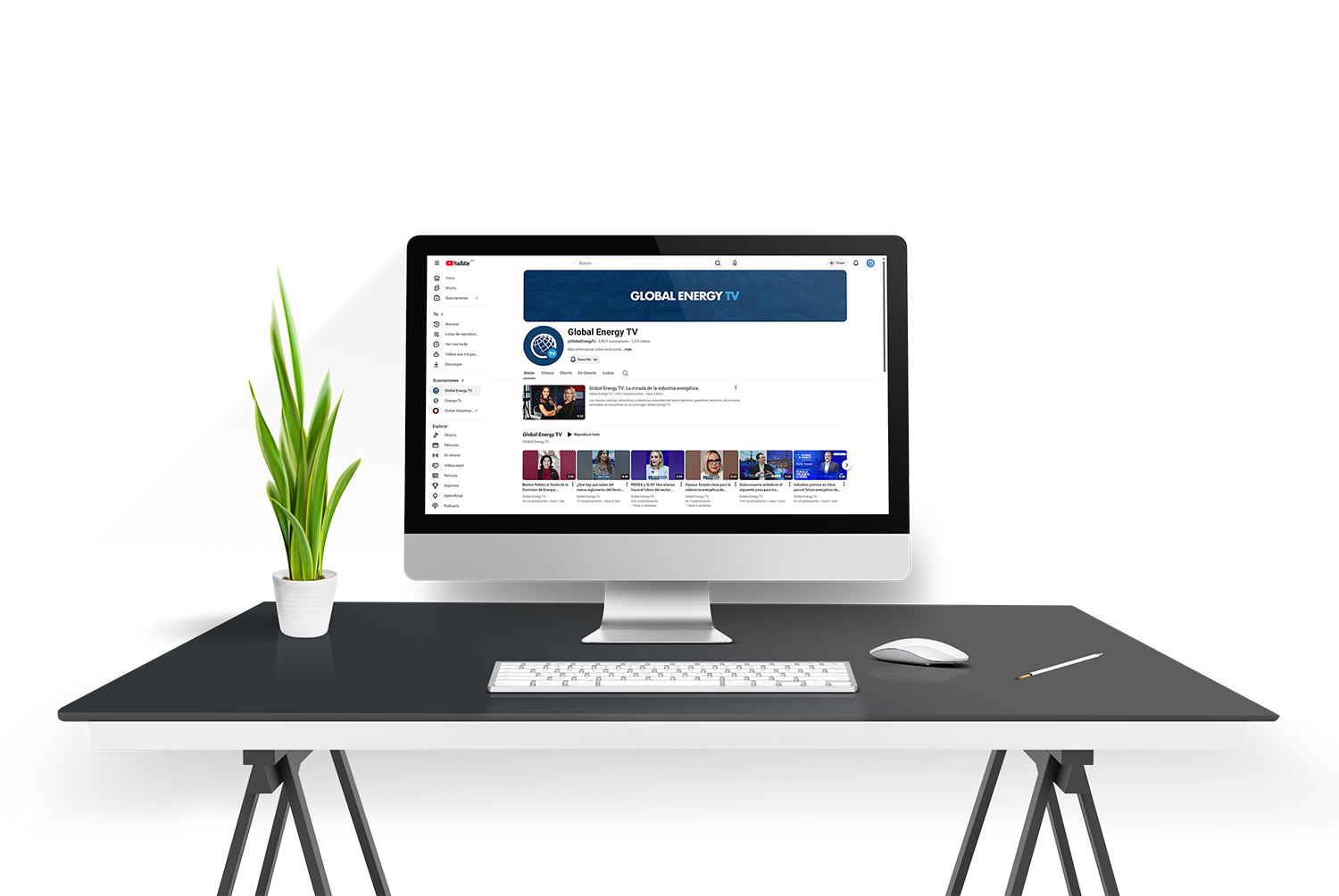 Desktop-Mockups-with-Table-lores